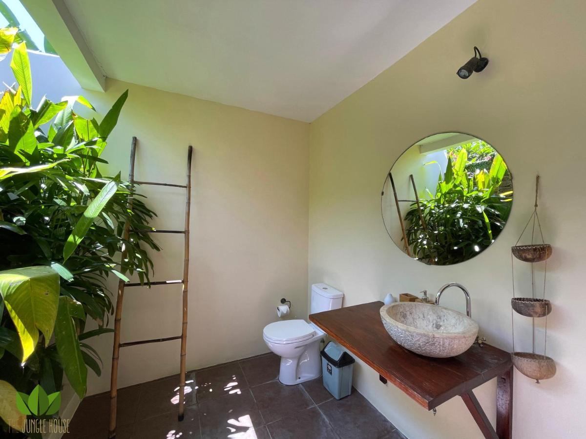 The Jungle House Hostel Canggu Exterior foto